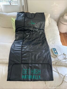 High Dose 'Get High Naturally' Sauna Blanket